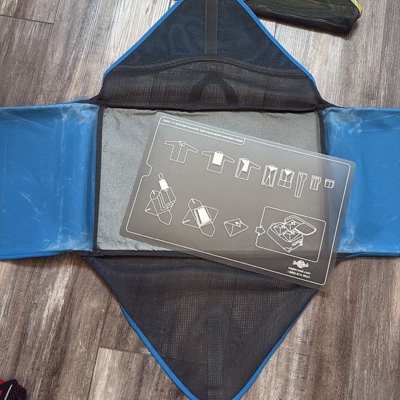 Eagle Creek Travel Gear Pack-It System lot Treefrog Stripe, Red and Blue - Picture 8 of 11